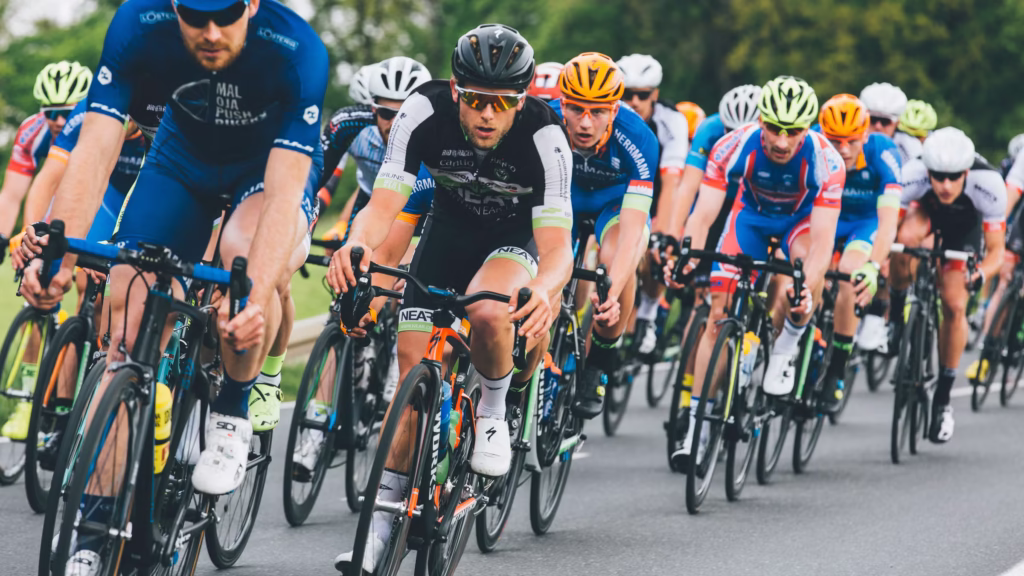 پارچه مناسب لباس دوچرخه‌سواری